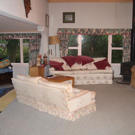 Bush House Bed & Breakfast Лоуър Хът Екстериор снимка
